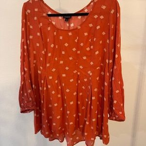 Torrid Orange Triangle Top Size 2